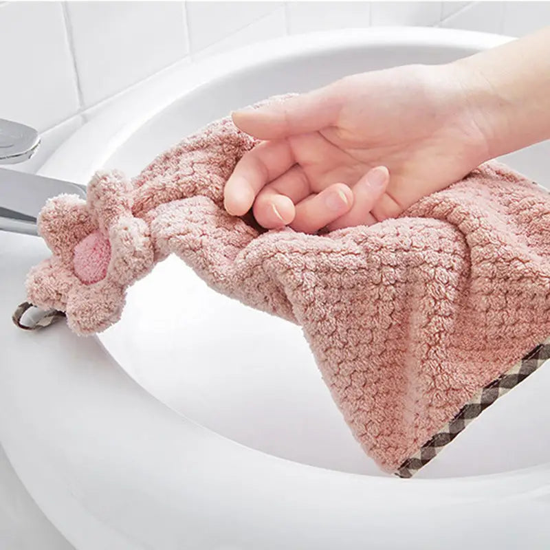 Coral Fleece Fingertip Towel with Loop, Quick-Dry